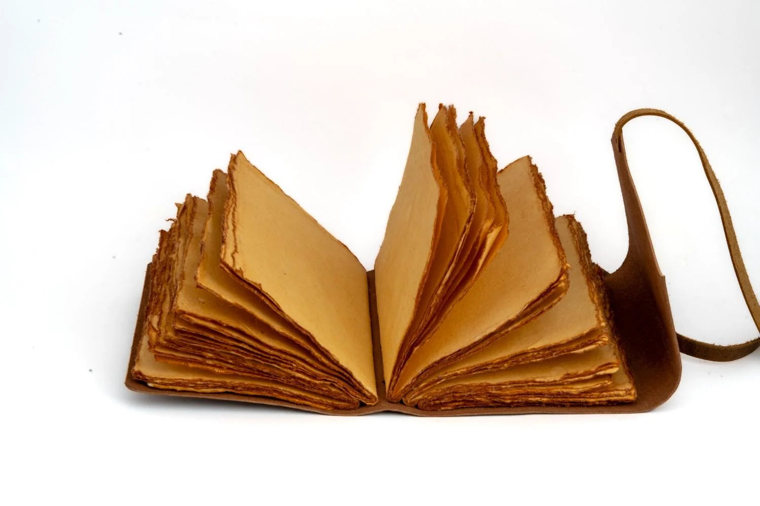 The Mountain Heritage Leather Journal | Handcrafted with Handmade Cotton Pages